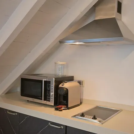 Black Loft *
