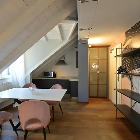 Black Loft Daire
