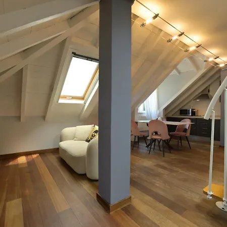 Daire Black Loft *